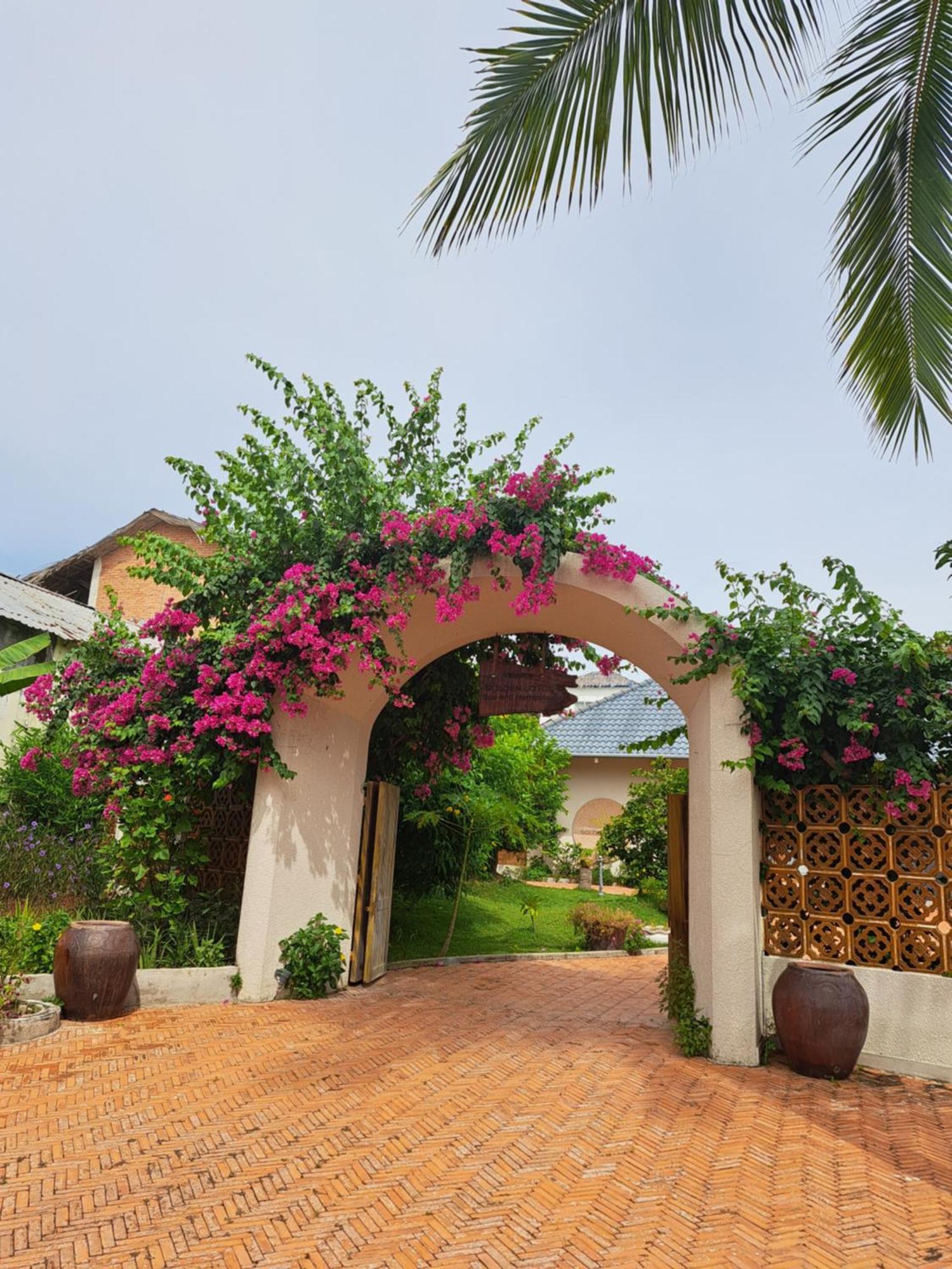 Golden Lotus Spa & Homestay Ap Thien Phuoc Kültér fotó